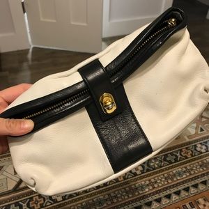Rachel Nasvik clutch